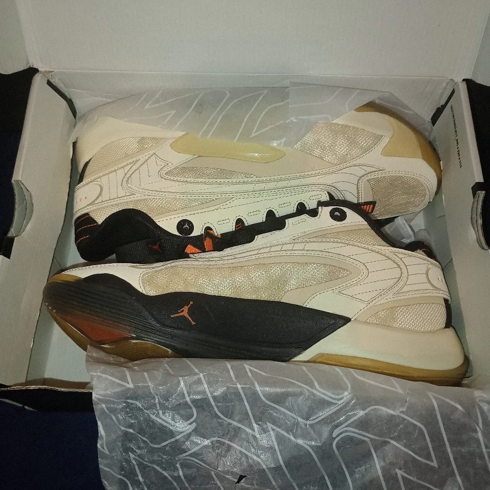 NWB Air Jordan Luka 2 Coconut milk Fossil Black Men size 8 Women's 9.5 - Picture 3 of 13